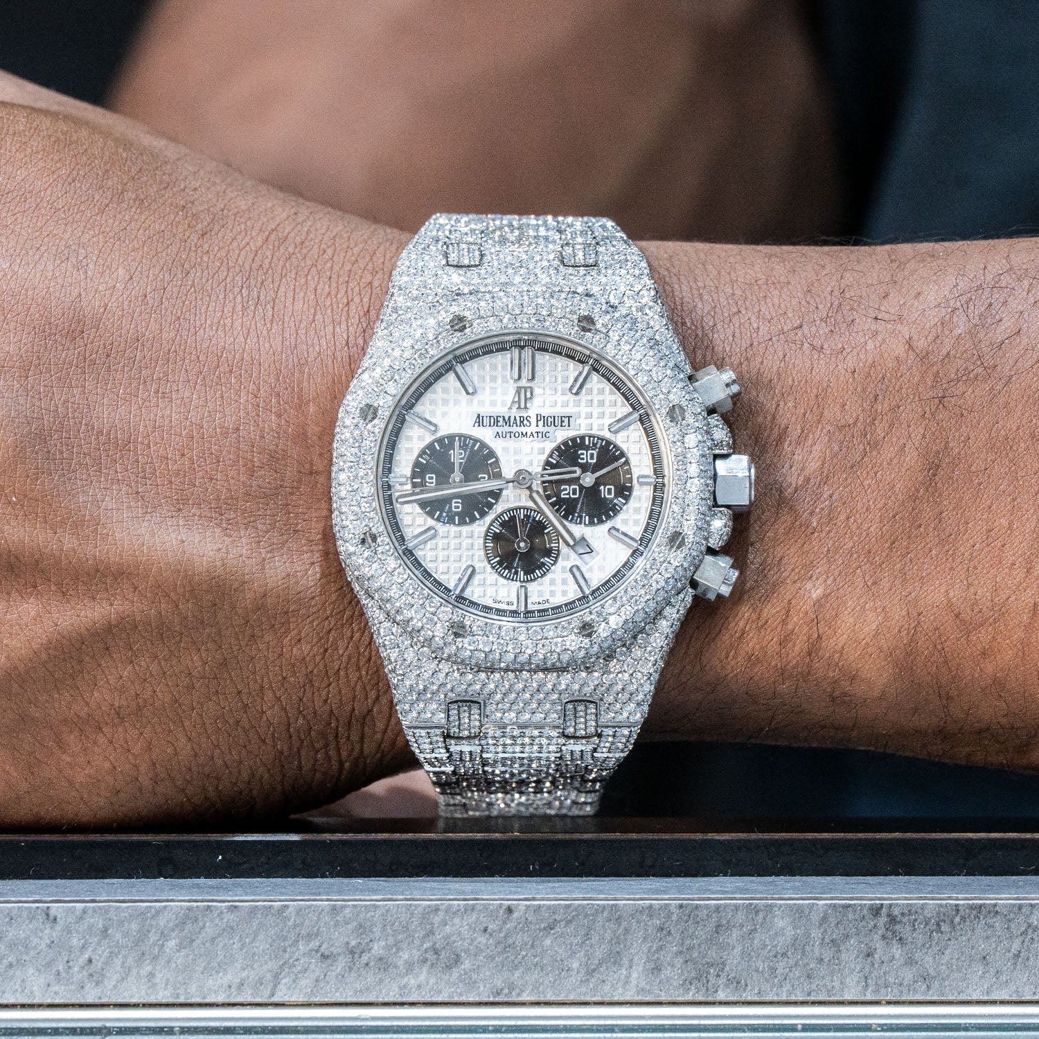 Audemars Piguet Royal Oak | Diamond Iced Out  | 41 MM | 25 Carats - Image 3