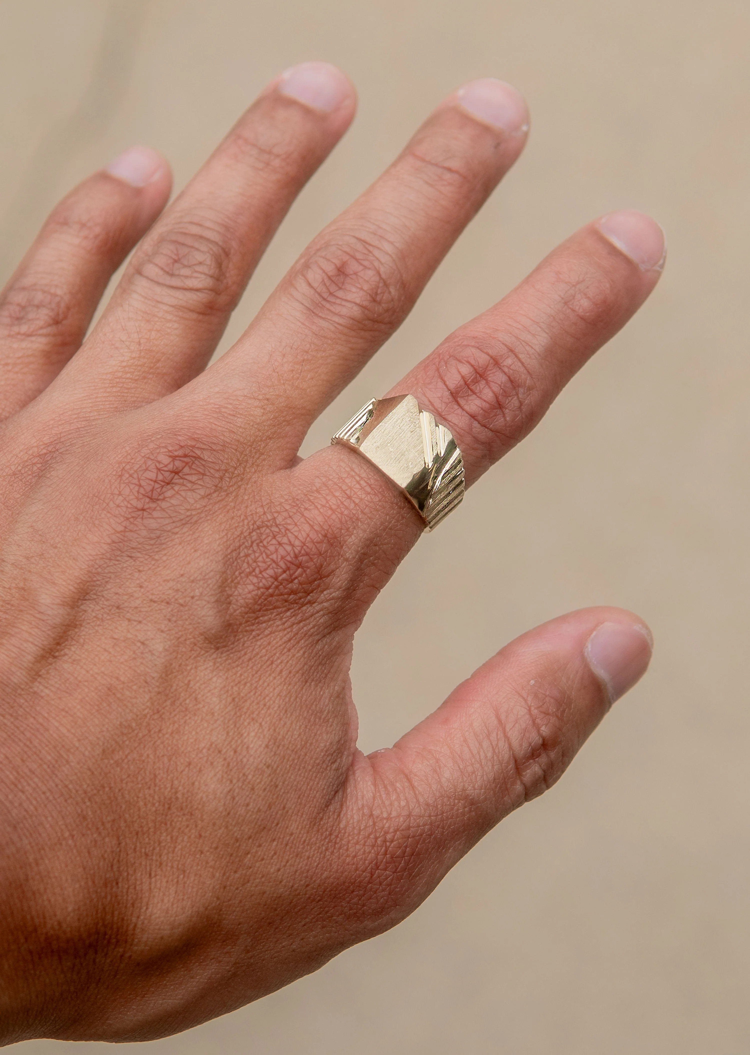 Mens Signet Ring - 10K Gold | 7 Grams - Image 4