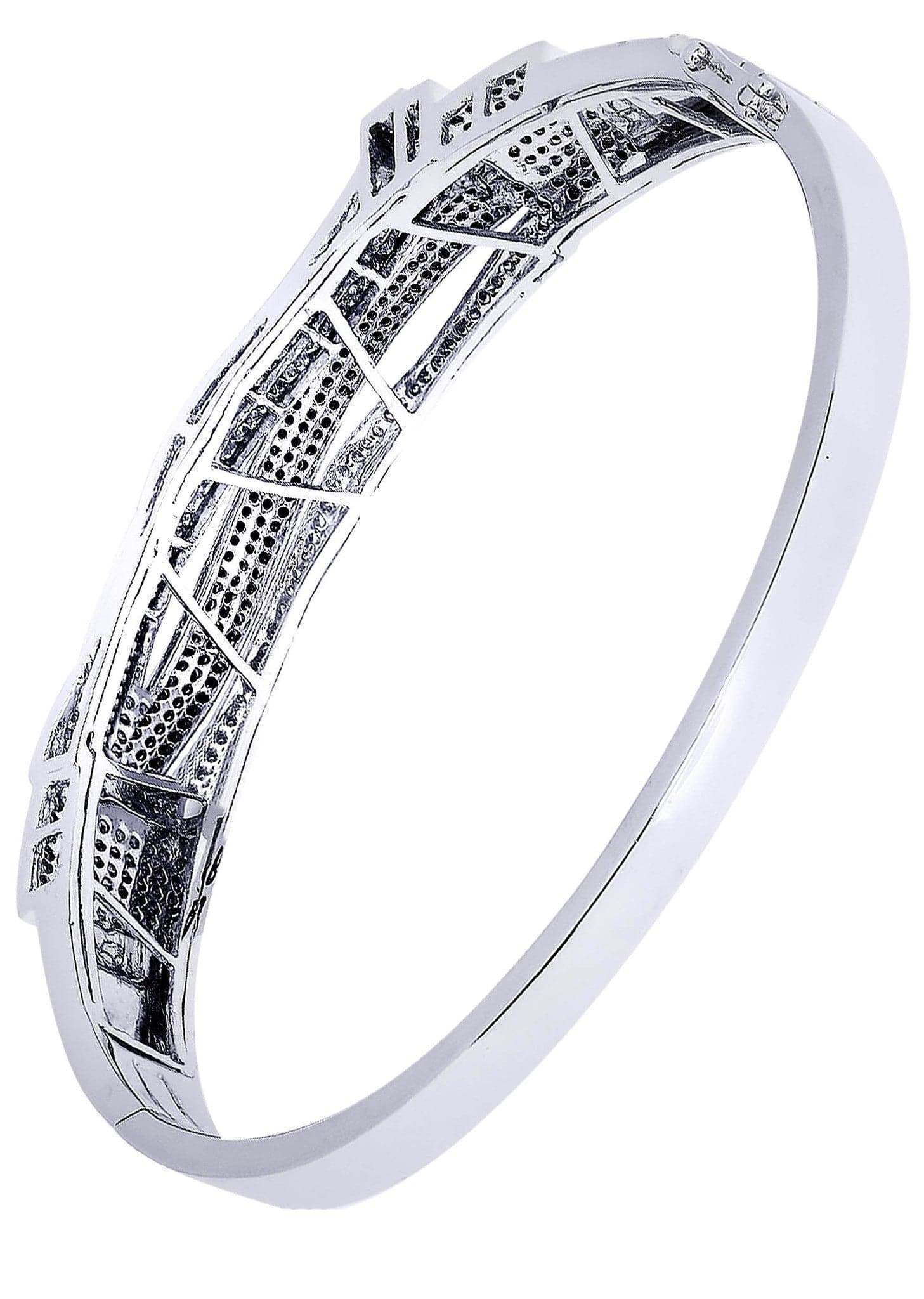 Mens Diamond Bangle White Gold| 2.97 Carats| 33.4 Grams - Image 2
