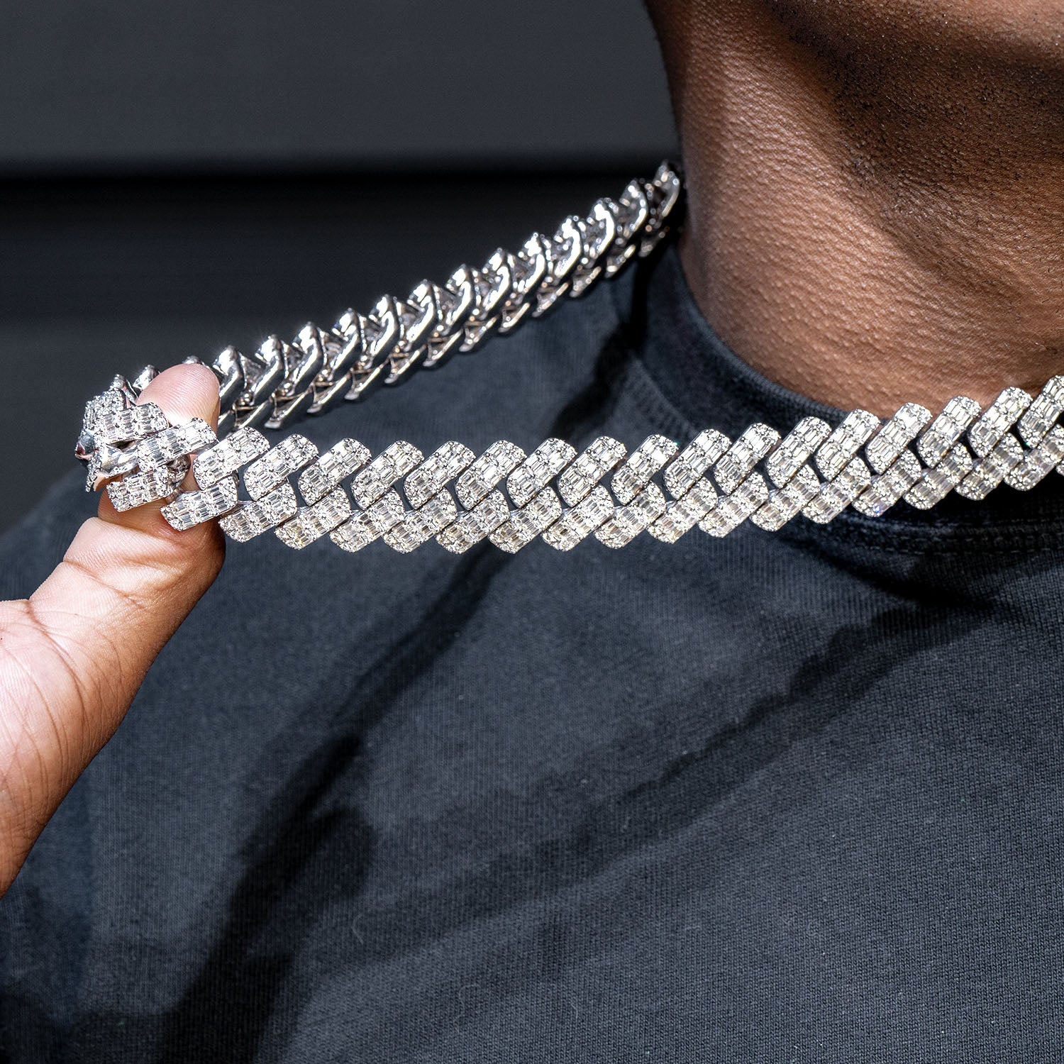 High End Jewelry - Iced Out Baguette Miami Cuban Link Chain - Image 3