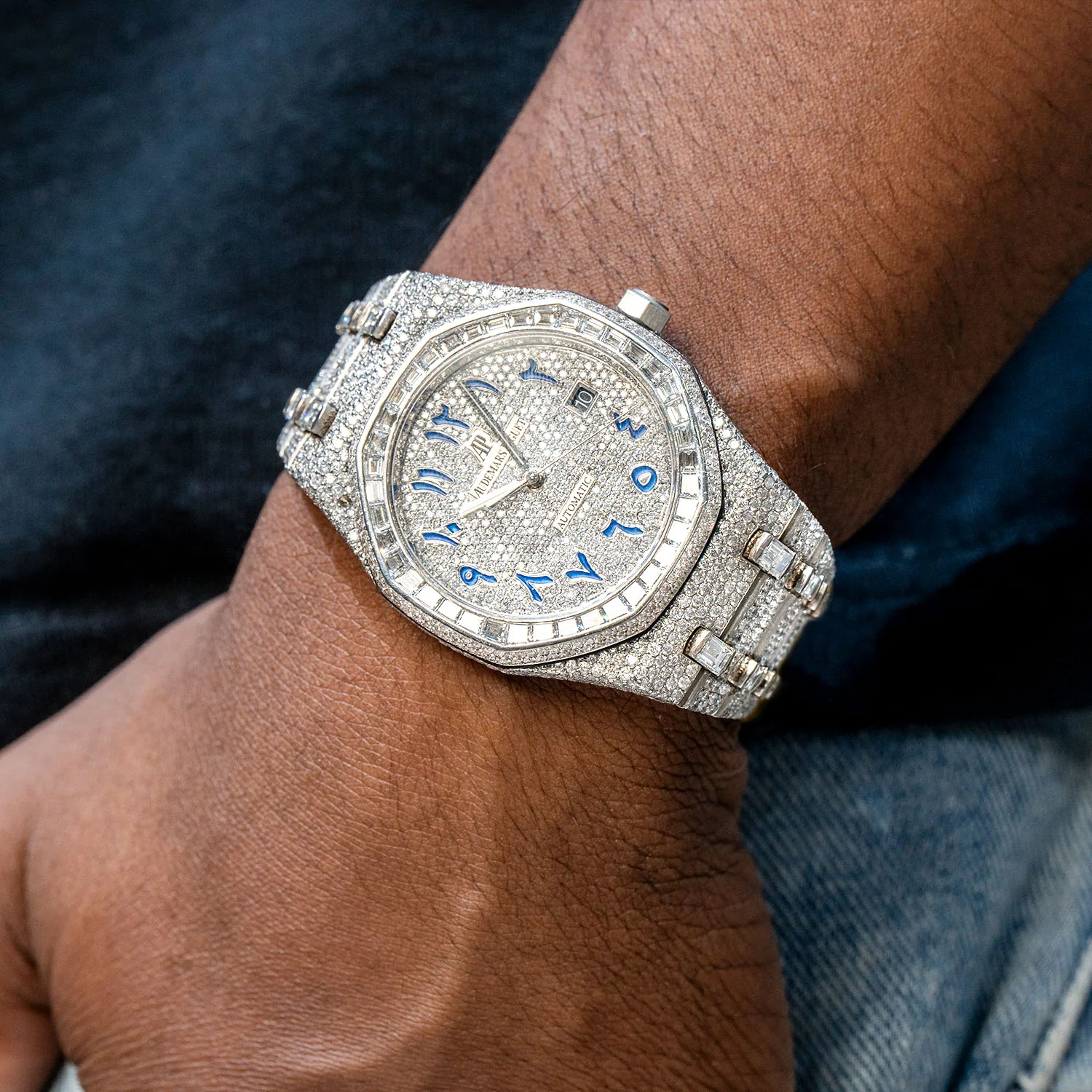 Audemars Piguet Royal Oak | Iced Out | 41 MM | 25 Carats | Round and Baguette Cut Diamonds - Image 2